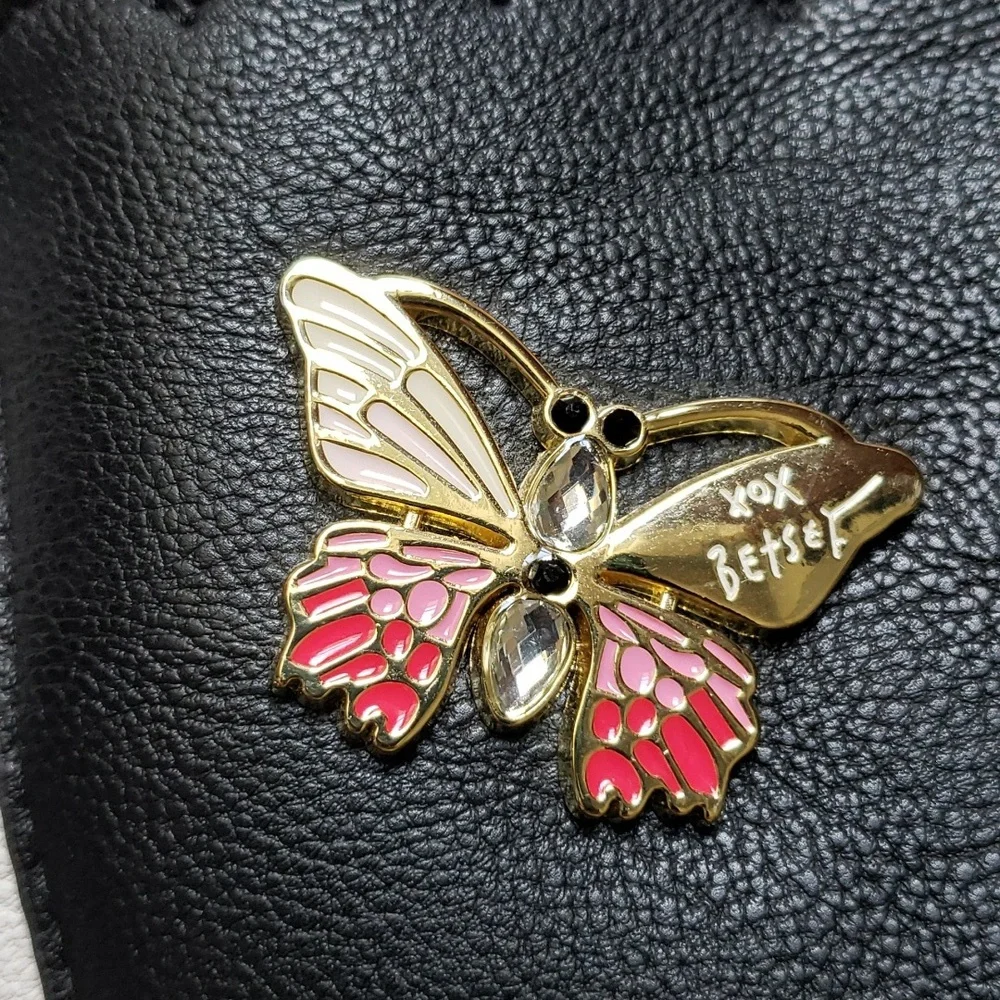 Large Betsey Johnson Bag Convertible  NWOT - Picture 3 of 8